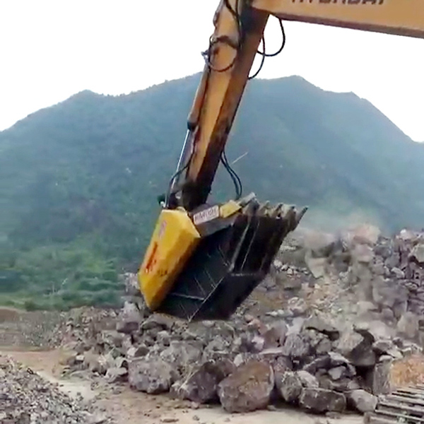 excavator Crusher Bucket 2021